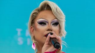 “J’étais plus peiné pour Thomas Jolly et Daphné Bürki” : Nicky Doll revient sur les critiques après sa performance durant la cérémonie d’ouverture des JO