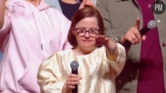 Marie Colin ("Un p'tit truc en plus") dans "Les Enfoirés" 2025
