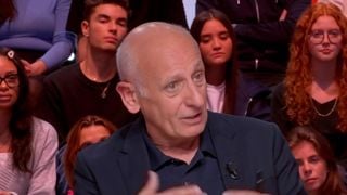 "Le pire des populismes faisait irruption sur la scène publique" : Comment le traitement de l'affaire Lola dans "TPMP" a poussé Jean-Michel Aphatie à écrire son livre sur Cyril Hanouna