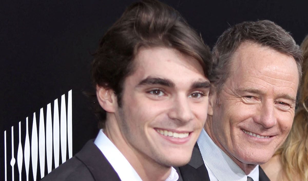 Mort de l'acteur RJ Mitte à 34 ans : Bryan Cranston, son père dans "Breaking Bad", lui rend un vibrant hommage