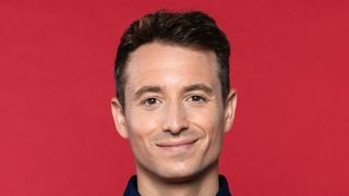 "Mon amoureux toxique m'a encore envoyé une vidéo" : Interpellé par François-Xavier Bellamy sur la loi Duplomb, Hugo Clément ironise et accable le député européen