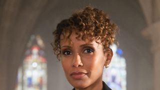 "Notre histoire de France" : Pourquoi Sonia Rolland remplace Tomer Sisley dans la saison 2 du programme de France 2