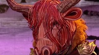 "Mask Singer" 2025 : Quelle célébrité se cachait sous le Bison et a été éliminée ce vendredi soir sur TF1 ?