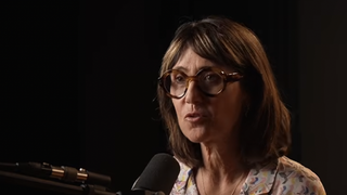 Alexia-Laroche Joubert explique comment Banijay rentabilise le plateau "extrêmement cher" de "N’oubliez pas les paroles"