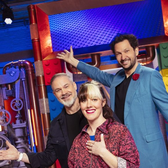 Eric Antoine, Fuchsia d'Enfer et Georg Schmitt sur le plateau de "Lego Masters" 2025.