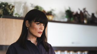 "Ça ne l'intéressait pas tellement..." : Pourquoi Barbara Abel n'a pas voulu participer à l'adaptation de son livre par France 2