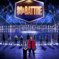 "Les candidats ne rentraient pas chez eux le soir" : Comment la production de "99 à battre" a géré le tournage hors-norme du nouveau jeu de M6