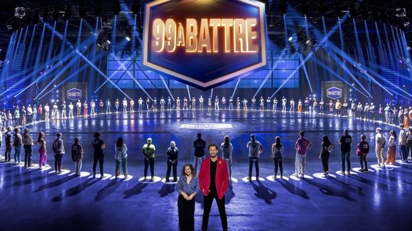 "Les candidats ne rentraient pas chez eux le soir" : Comment la production de "99 à battre" a géré le tournage hors-norme du nouveau jeu de M6