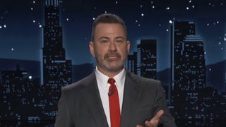 "Je pleure déjà, je suis désolé" : Jimmy Kimmel conclut "une année difficile" par des sanglots dans son late-show
