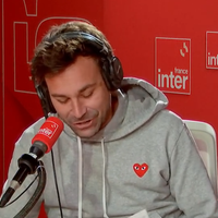 "Ton silence commence à s’éterniser..." : Bertrand Chameroy égratigne Brigitte Macron après son mea culpa sur la polémique des "sales connes"