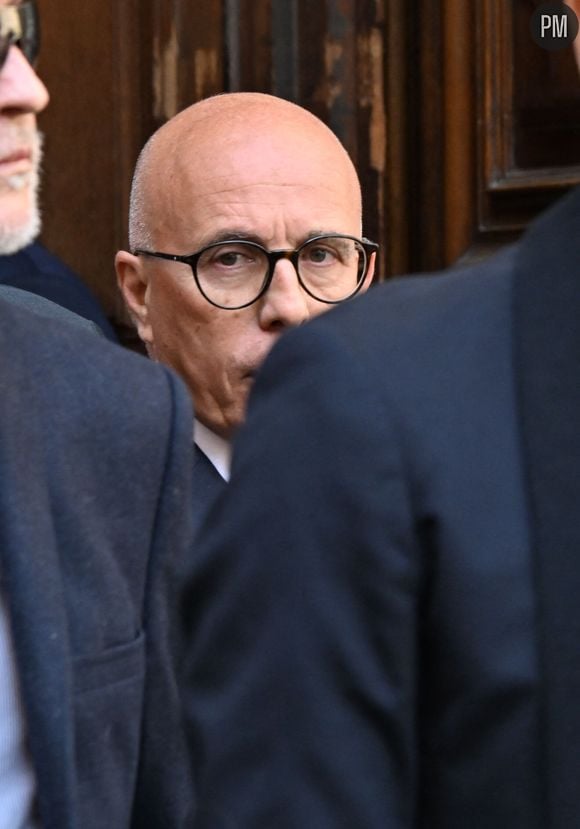 Eric Ciotti - Sorties des obsèques de Loana Petrucciani dans la cathédrale Sainte-Réparate à Nice le 10 avril 2026. L'ancienne star de téléréalité a été retrouvée morte dans son appartement niçois par les autorités, le 25 mars dernier. © Bruno Bebert/Bestimage