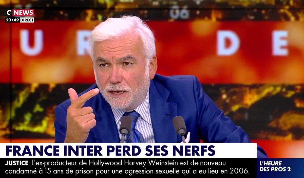 "On les obsède" : Sur CNews, Pascal Praud étrille "Quotidien", "France Inter" et plusieurs autres médias