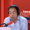"Bobards et méprise" : Patrick Cohen dézingue Canal+ et "le fantasme" de Vincent Bolloré sur son rôle dans le financement du cinéma français
