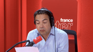 "Bobards et méprise" : Patrick Cohen dézingue Canal+ et "le fantasme" de Vincent Bolloré sur son rôle dans le financement du cinéma français