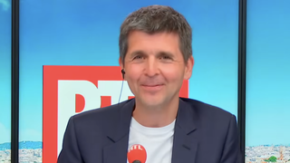 Ni Anne-Sophie Lapix, ni Marc-Olivier Fogiel : David Larramendy a choisi "en interne" le remplaçant de Thomas Sotto pour animer la matinale de RTL