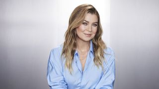 "Tout le monde continuerait à gagner de l’argent sauf moi" : Ellen Pompeo explique pourquoi elle ne quittera jamais vraiment "Grey’s Anatomy"