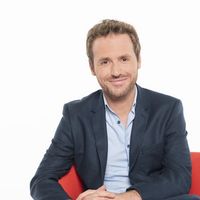 "Vivement la reprise de cette information par CNews et le JDD" : Un rapport conclut que Gérard Depardieu a bien sexualisé une fillette, Tristan Waleckx ("Complément d'enquête") réagit