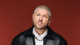 "Il ne sera pas là" : Comment la production de la "Star Academy" va gérer l'absence de Mosimann, en concert lors du 2e prime
