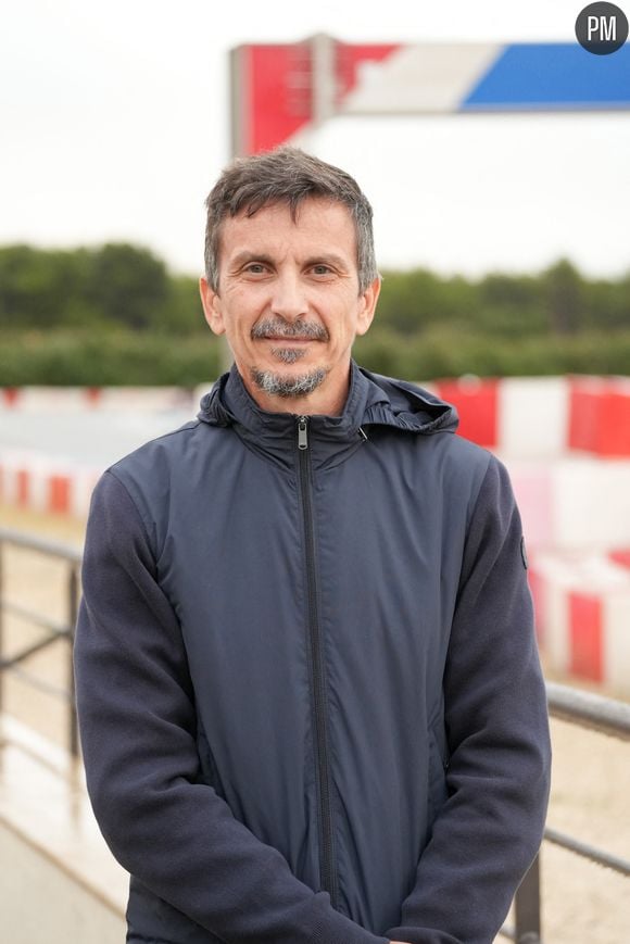 Exclusif - Arnaud Tsamère - 10ème édition du Marathon Karting Jules Bianchi sur le circuit Paul Ricard en soutien à l'Association Jules Bianchi le 13 septembre 2025.
Organisé par Philippe Bianchi et Franck Lagorce de Bianchi Lagorce Events, en soutien à l'Association Jules Bianchi, ce marathon d'endurance de 42h19min50s continue de rassembler pilotes professionnels, célébrités et passionnés autour d'une cause qui dépasse le sport : perpétuer l'esprit et la générosité de Jules.
Un chèque sera remis à l'hôpital L'Archet de Nice, à l'issue de la course.

© Anne-Sophie Guebey / Bestimage


Exclusif - No web en Suisse / Belgique
10ème édition du Marathon Karting Jules Bianchi sur le circuit Paul Ricard en soutien à l'Association Jules Bianchi le 13 septembre 2025.