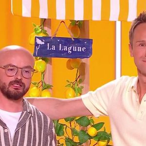 Vincent et Cyril Féraud dans "Tout le monde veut prendre sa place" sur France 2.