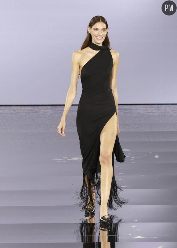 Charlotte Cardin - Défilé « L’Oréal Paris – A Celebration of Women's Empowerment  », dans le cadre de la Fashion Week, Collections Prêt-à-porter Printemps / Eté 2026, de Paris le 29 septembre 2025.

© Christophe Aubert via Bestimage