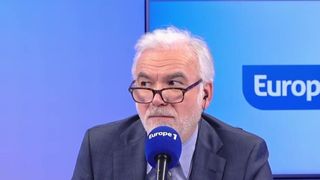 Europe 1 choisit Pascal Praud pour remplacer Cyril Hanouna entre 16h et 18h la saison prochaine