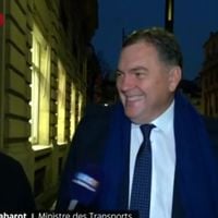 "J'attendais une confirmation de François Bayrou, je ne l'ai pas eue" : En direct sur LCI, le ministre des Transports révèle qu'il a appris sa nomination en regardant la télévision