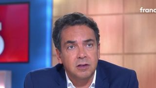 "Nous n’avions rien à cacher" : Patrick Cohen réagit à la polémique dans "C à vous" et annonce, par voie d’huissier, vouloir obtenir les rushs de la vidéo de "L’Incorrect"