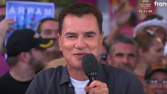 Audiences access : La première victoire française sur le Tour de France 2025 booste "Vélo Club" avec Laurent Luyat, qui explose son record sur France 2