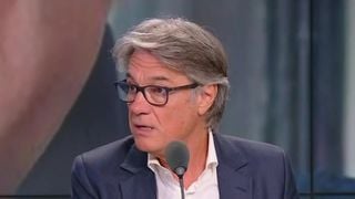 "Un moment, il faut savoir s'arrêter !" : Alain Marschall tacle Michel Drucker dans les "Grandes gueules"