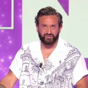Cyril Hanouna aux commandes de "Tout beau, tout n9uf" sur W9.