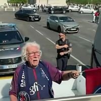 "Vous allez terminer en cabane !" : Jacques Vendroux se fait recadrer par la police pendant sa chronique en direct sur CNews