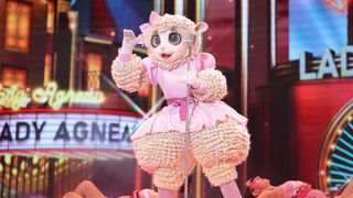 "Mask Singer"  2025 : On a démasqué les 3 finalistes qui se cachent sous la Taupe, le Lapin et l'Agneau