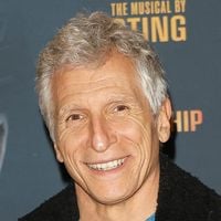 "Je ne cautionne pas cette vanne" : Nagui présente ses excuses à Sophia Aram après un sketch sur France Inter