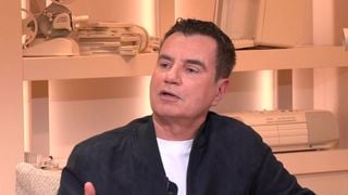 "Ce n'est pas dans l'ADN de France Télévisions" : Laurent Luyat revient sur le flop de "L'Anneau", le "Koh-Lanta" d'hiver de France 2