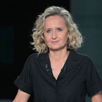 "Un choix personnel" : Caroline Roux explique pourquoi elle a refusé de succéder à Anne-Sophie Lapix au "20 Heures" de France 2