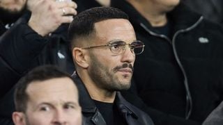 Preuves à l'appui, "Mediapart" révèle que l’ancien manager de Malik Bentalha a été tabassé dans les loges de "TPMP"