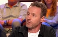 Le journaliste a révélé préparer une émission événement sur la sphère Bolloré.