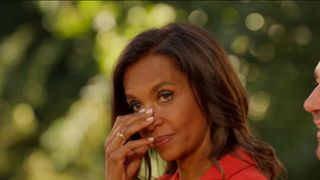 "L'amour est dans le pré, les 20 ans" : Karine Le Marchand fond en larmes sur M6 et fait une demande improbable aux agriculteurs