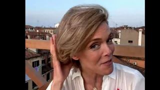 "Personne ne le sait" : Laurent Ruquier annonce en direct sur T18 l'arrivée surprise de Julie Andrieu sur la chaîne à la rentrée