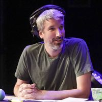 Guillaume Meurice débarque à la tête d'une nouvelle émission mensuelle mélangeant humour et politique sur "Mediapart"