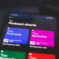 Podcasts : Spotify et Apple en tête des plateformes d'écoute