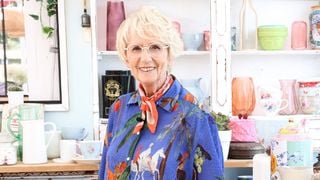 "Miss France" sur TF1, "Affaire conclue" en prime sur France 3, la dernière de Mercotte dans "Le meilleur pâtissier" sur M6... Les temps forts à la télévision du 6 au 12 décembre 2025