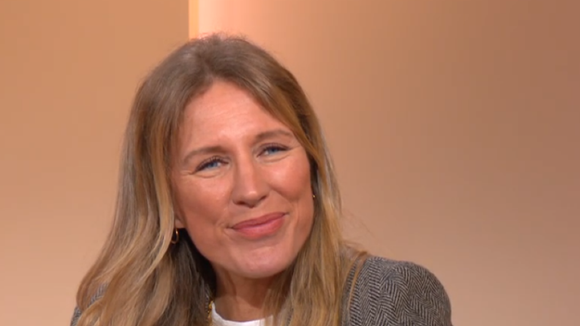"'Les maternelles' ne peut pas s'arrêter" : Agathe Lecaron revient sur les audiences difficiles de l'émission de Marie Portolano qu'elle a présentée pendant 9 ans